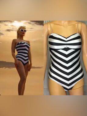 The line up Barbie outfit adult XS pro dance